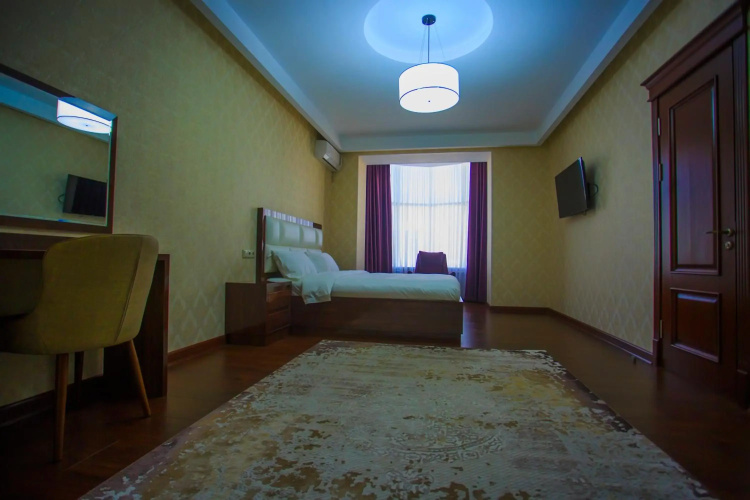 Ayni Hotel