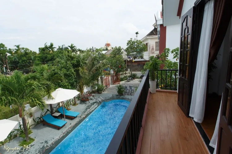 1 Bedroom Deluxe Double room with balcony and with view
