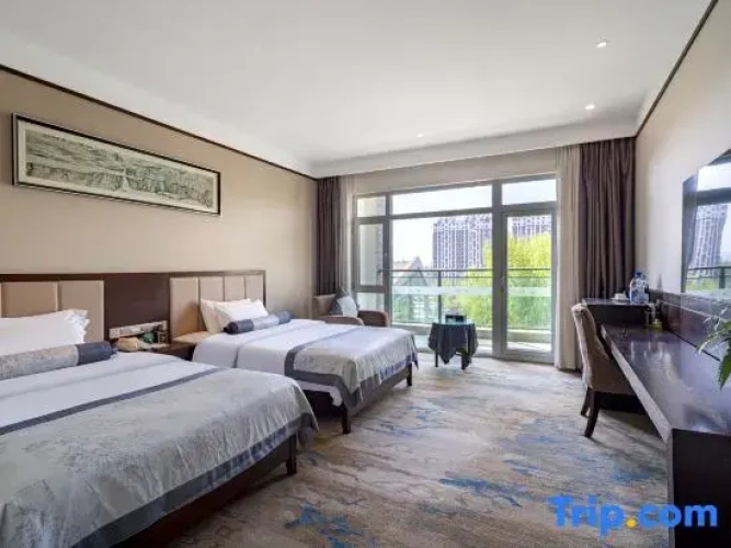 Superior Quadruple room