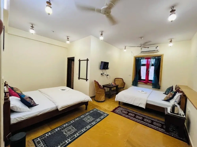Deluxe Family Suite