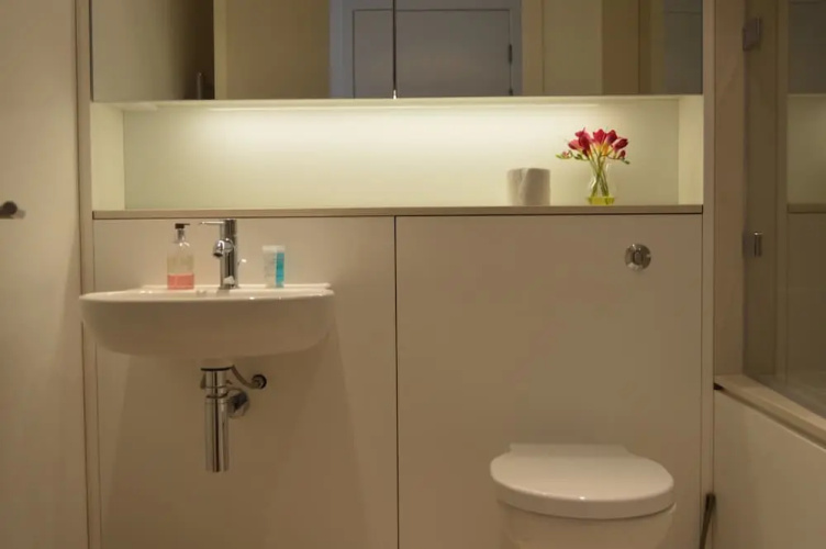 1 Bedroom Central Apartment