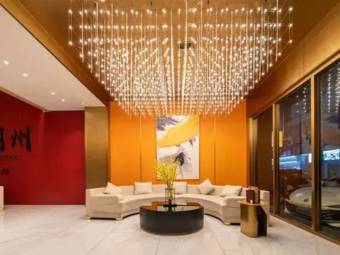 No.1 International Hotel