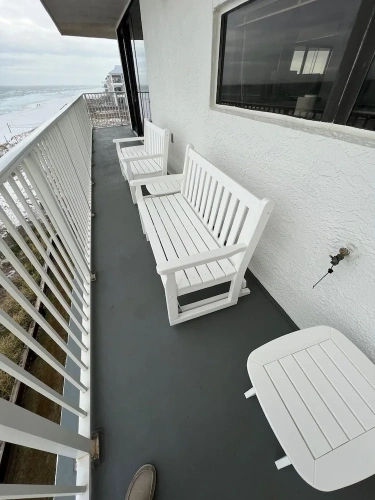Standard room with balcony and beachfront