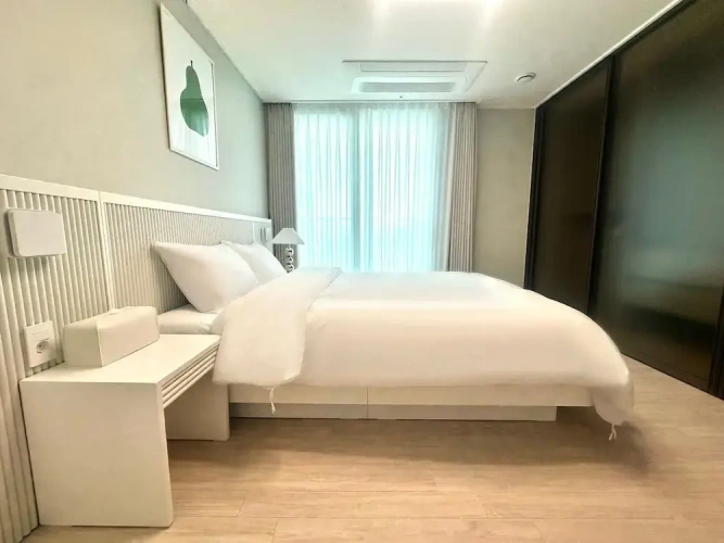 Standard Double room with balcony and beachfront