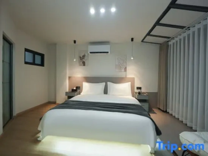 3 Bedrooms Deluxe Suite