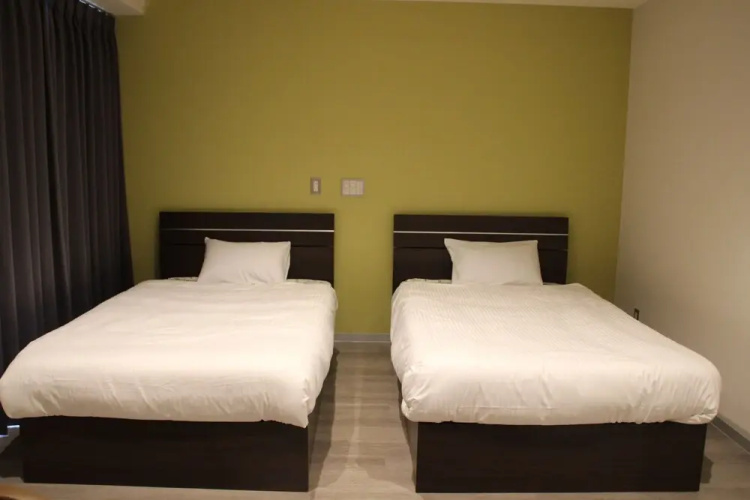 Hotel 2020