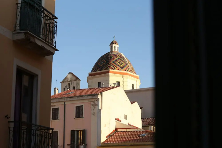 Palau De Rosa