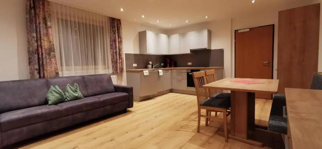 Apartment with mountain view