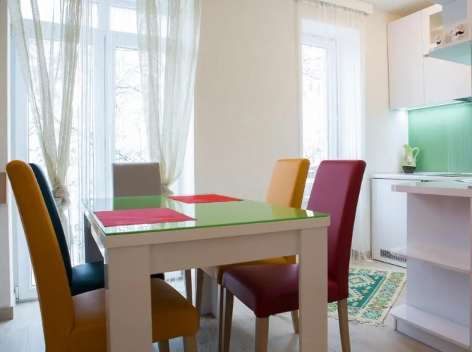 2 Bedrooms Apartment