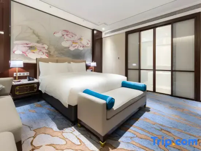 Premier Family Suite