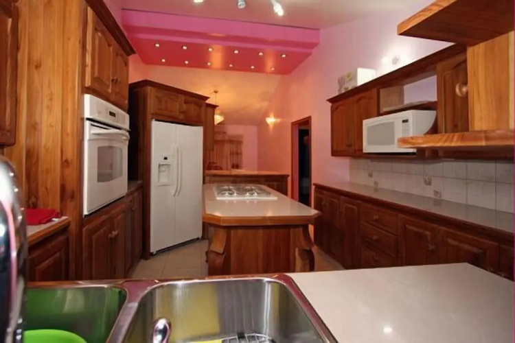 Sheppy's Den Villa