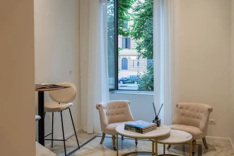 Romart luxury rooms