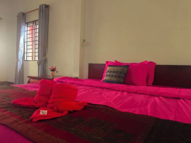 AHHA Bungalow Kampot