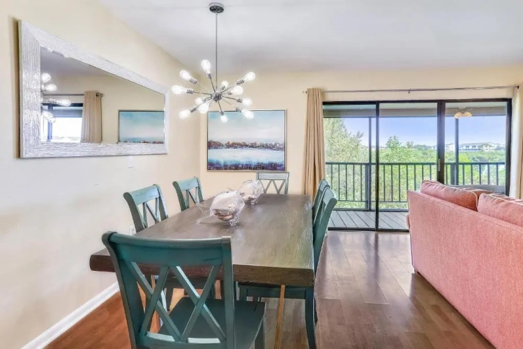 2 Bedrooms Cottage