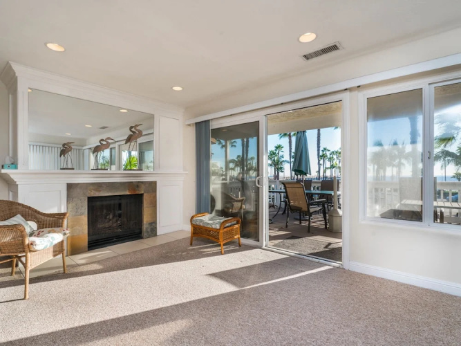 700 East Oceanfront Unit B