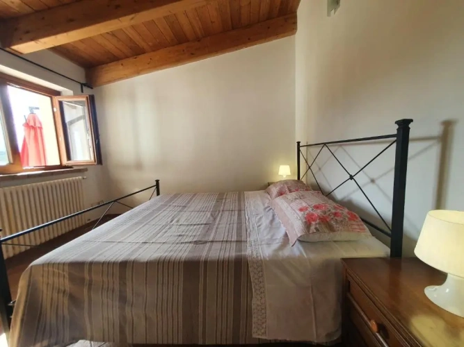 2 Bedrooms Cottage