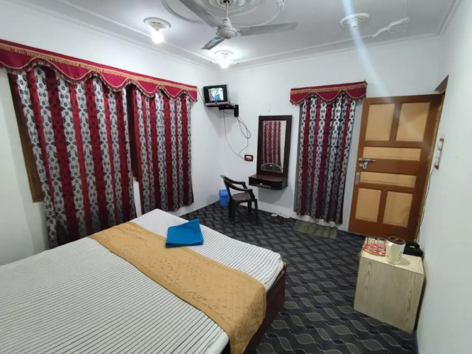 Hotel Heaven Canal