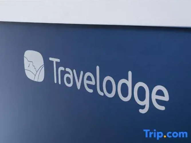 Travelodge Mansfield Town Centre