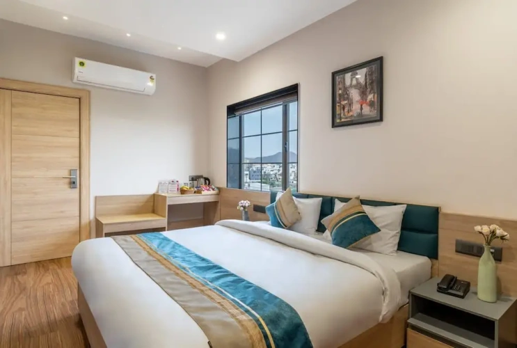 Executive room