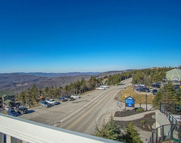 2 Bedrooms Standard room with mountain view