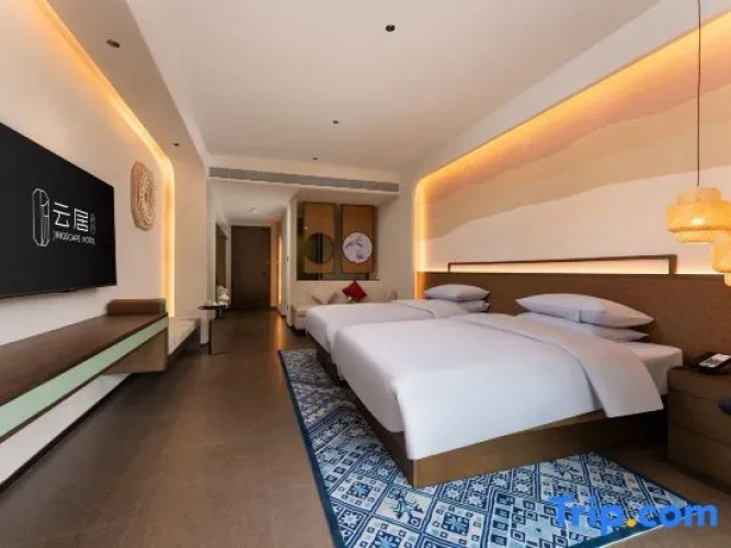 Standard Twin Family room
