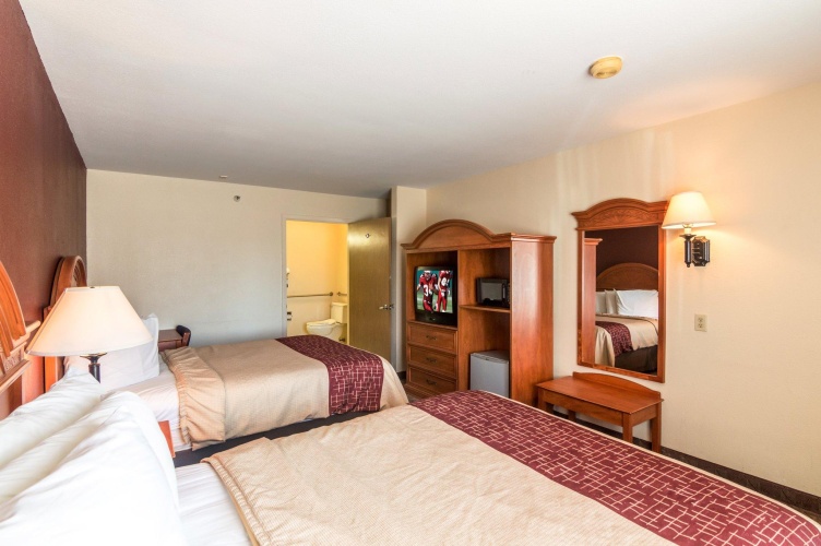 Quadruple Suite