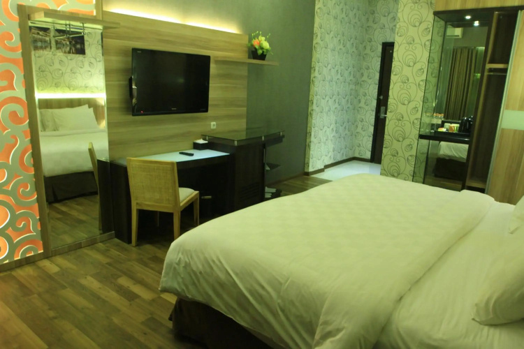 Ox Ville Hotel