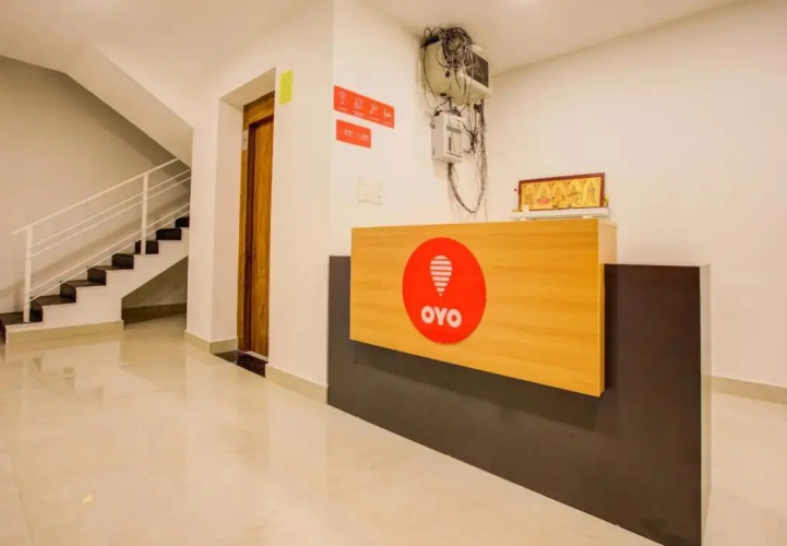 Oyo Flagship 24427 Jayam Nagar