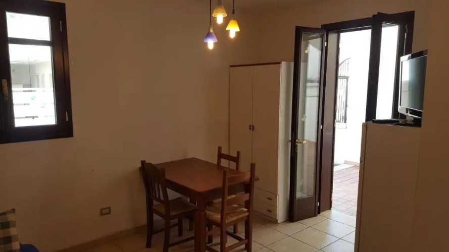 Bilocale 50 Mt. Dalla Spiaggia 27