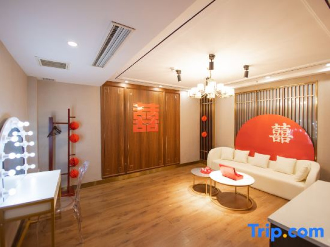 Xilong Building