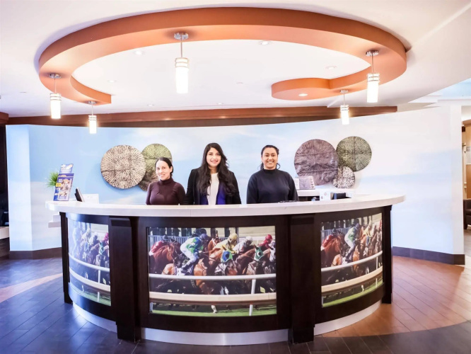 Best Western Premier Toronto Airport Carlingview Hotel photo 33