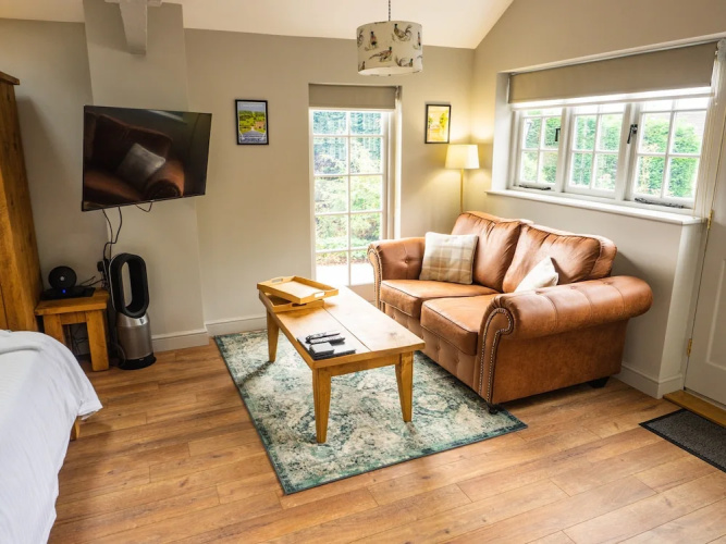 1 Bed Studio in Two Dales, Near Matlock & Bakewell