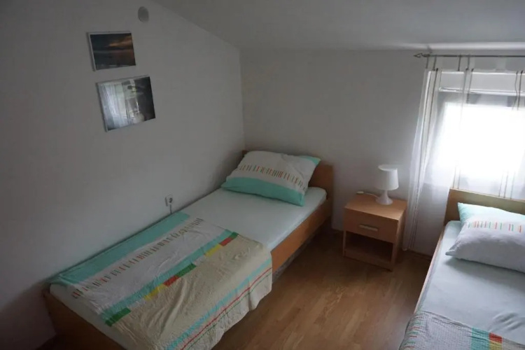 Apartment IJ 3stars 4-6 persons