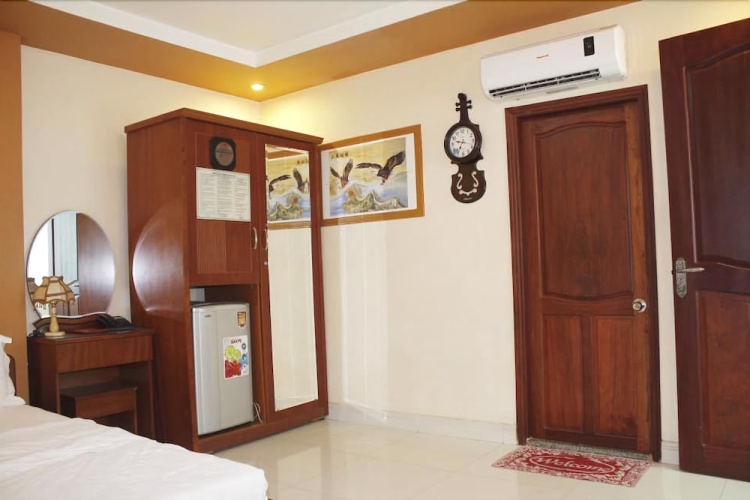 Guest rooms