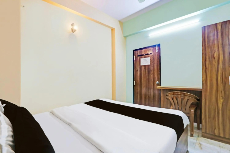 Flagship 48845 Laxmi Residency