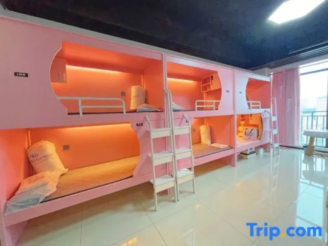 Bed in Dorm (female dorm)