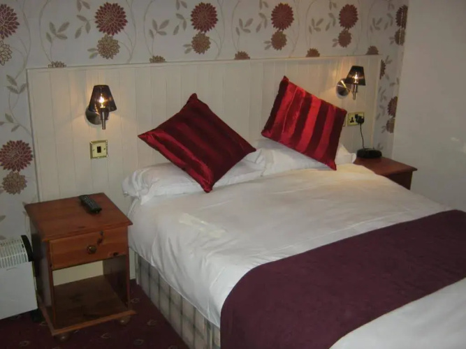 Red Lion Hotel