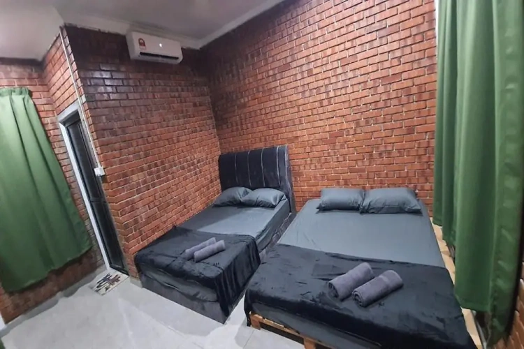 Standard Family room