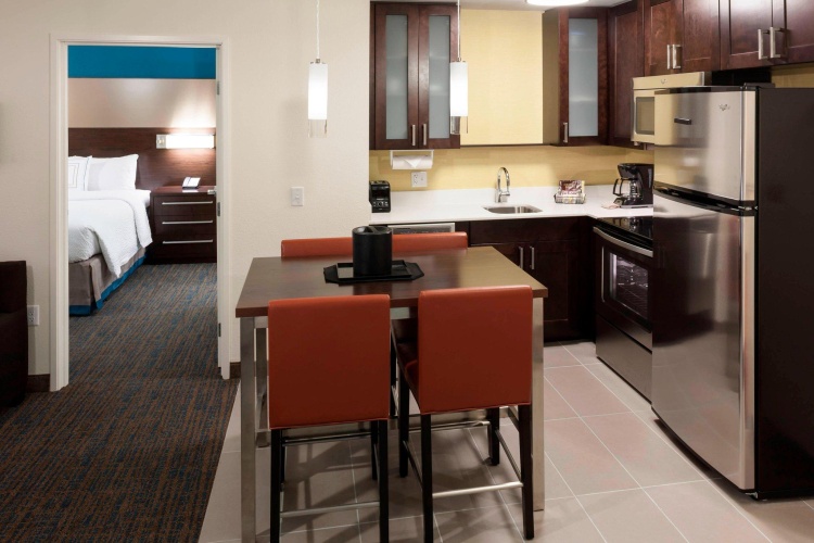 2 Bedrooms Suite
