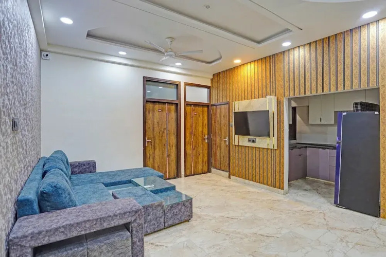 Fabhotel Shubh Palace