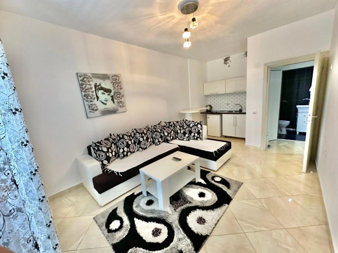 Queen Kodre Apartments