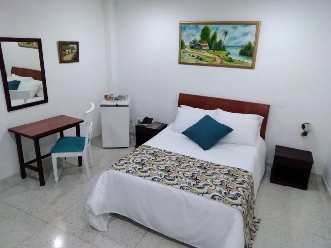 Hotel Carivdi