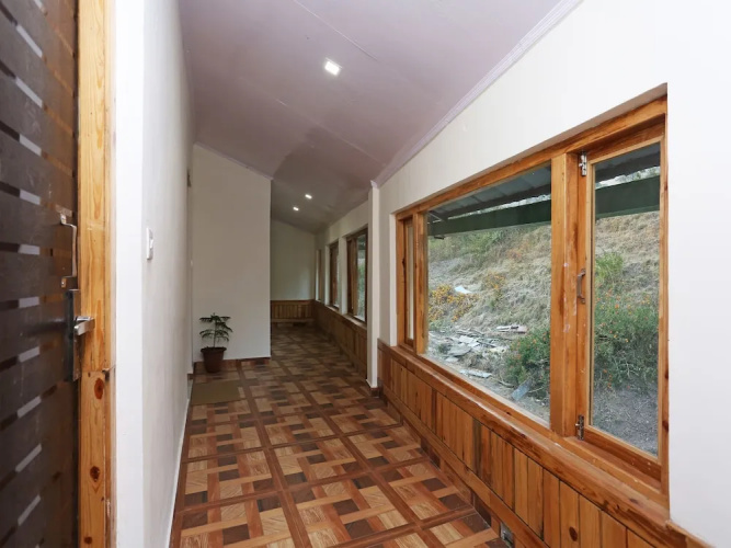 Hotel Uttaranchal Inn