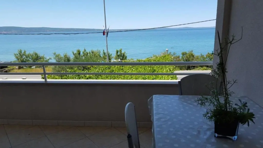 Studio with balcony and with view