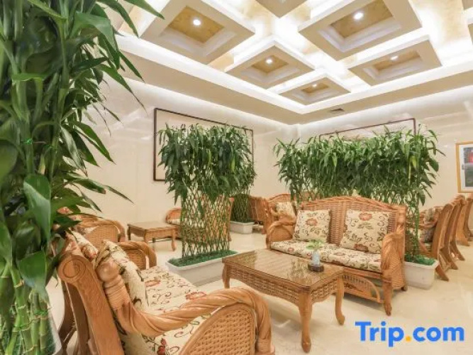Yin Long Yuan Hotel