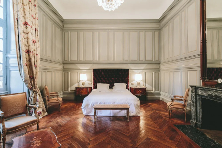 Chateau De Paraza
