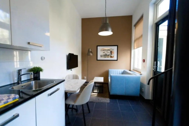 1 Bedroom Double Apartment