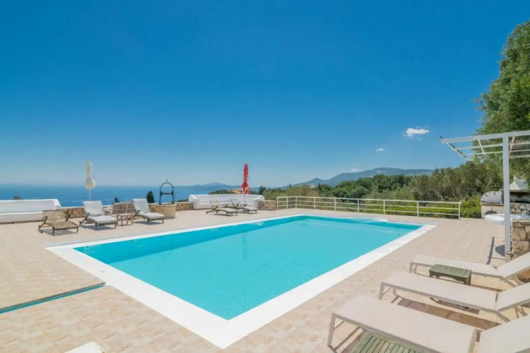 Armyra Villas