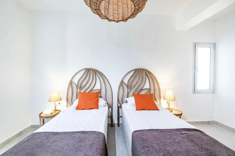 Babana Hotel
