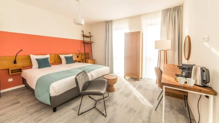 1 Bedroom Suite